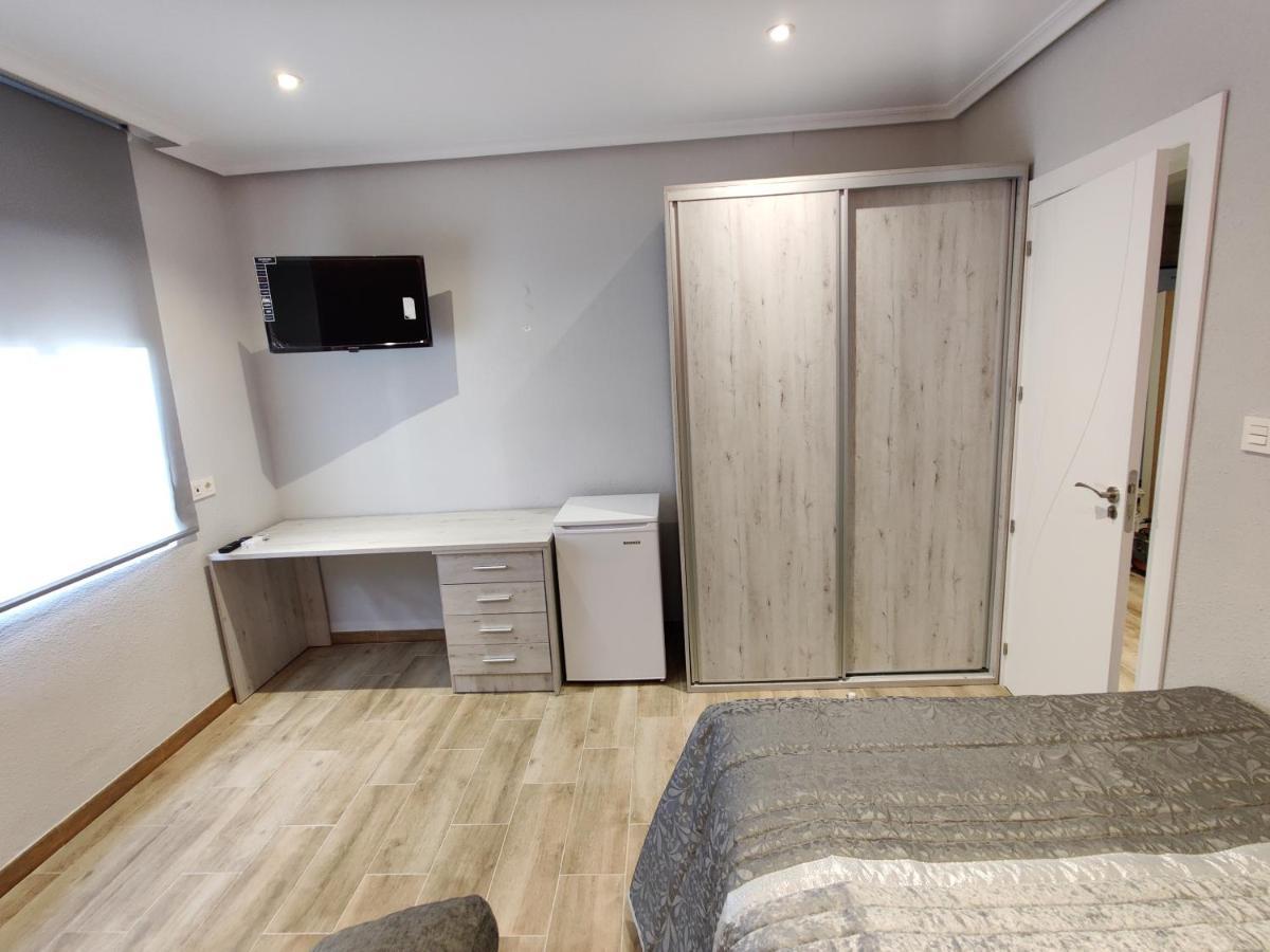Duerme A Gusto - Tu Habitacion Acogedora En Torredonjimeno Exteriér fotografie