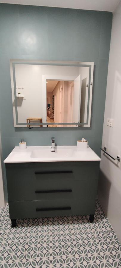 Duerme A Gusto - Tu Habitacion Acogedora En Torredonjimeno Exteriér fotografie