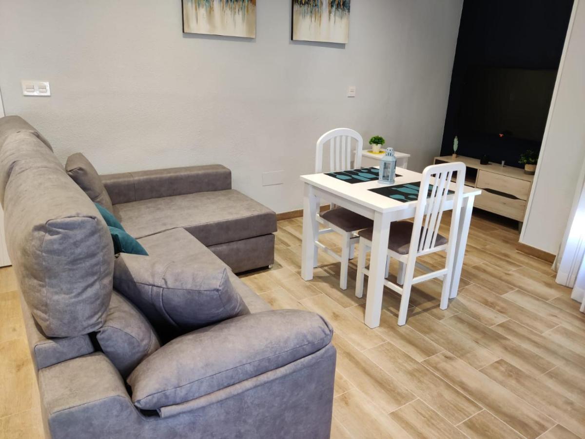 Duerme A Gusto - Tu Habitacion Acogedora En Torredonjimeno Exteriér fotografie